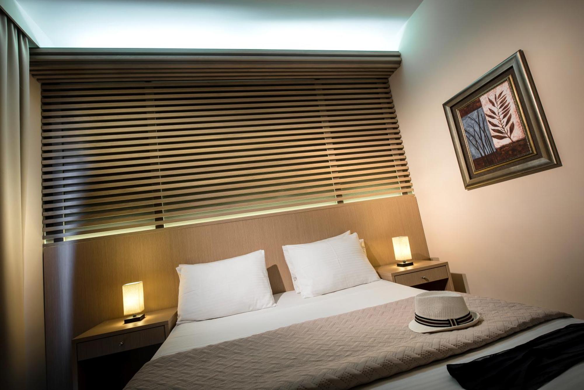 Oasis Beach Hotel - Adults Only Anissaras Buitenkant foto