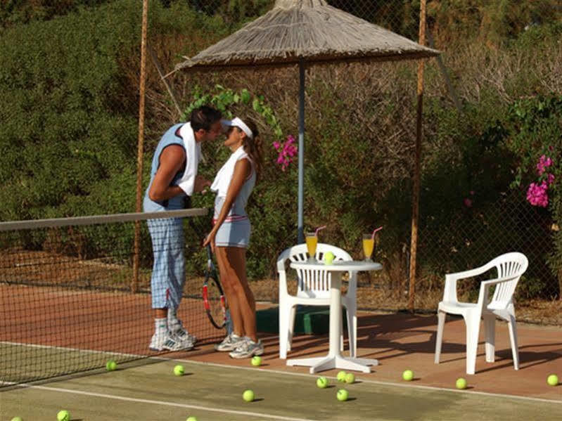 Oasis Beach Hotel - Adults Only Anissaras Buitenkant foto